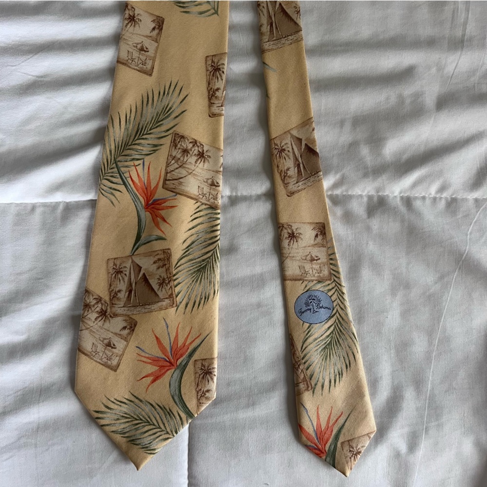 Tommy Bahama vintage Beige and Green Tropical Tie